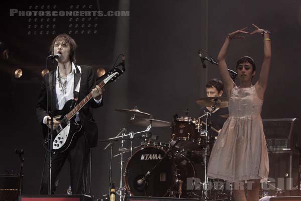 BABYSHAMBLES - 2008-09-13 - LA COURNEUVE - Parc Departemental - Grande Scene - Peter Doherty